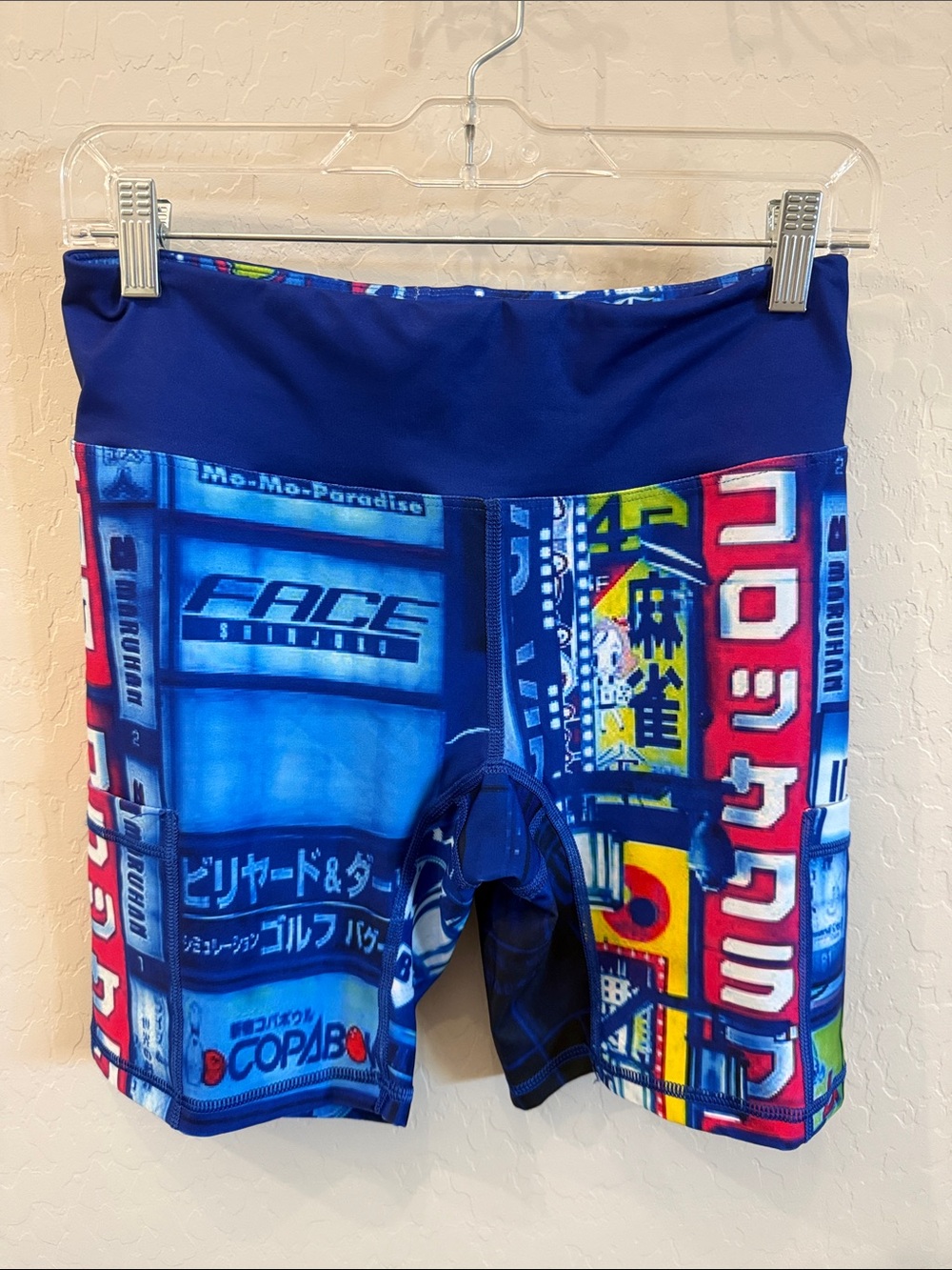 Ink N Burn shorts - size 6